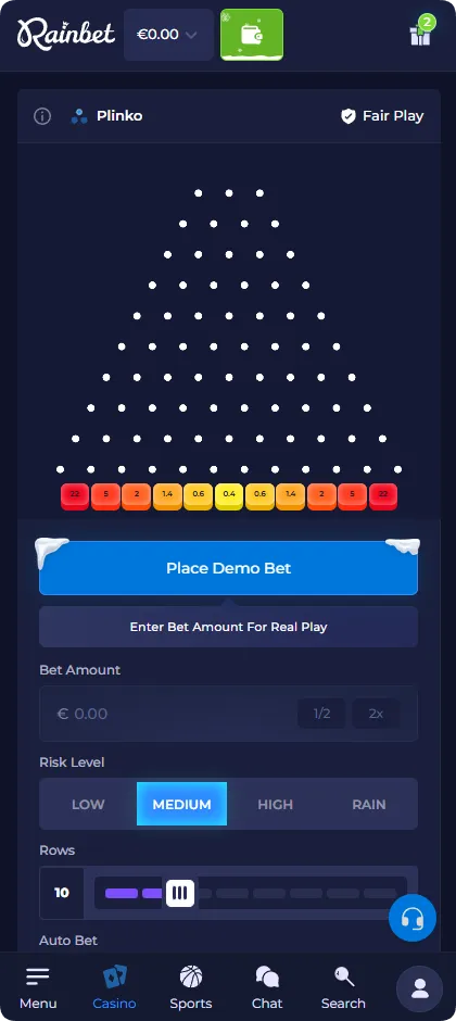 Il tabellone Plinko è impostato su un rischio medio e mostra moltiplicatori da 0,4x a 22x negli slot inferiori